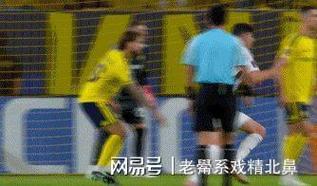 马宁亚冠执法引关注 三次未判C罗倒地