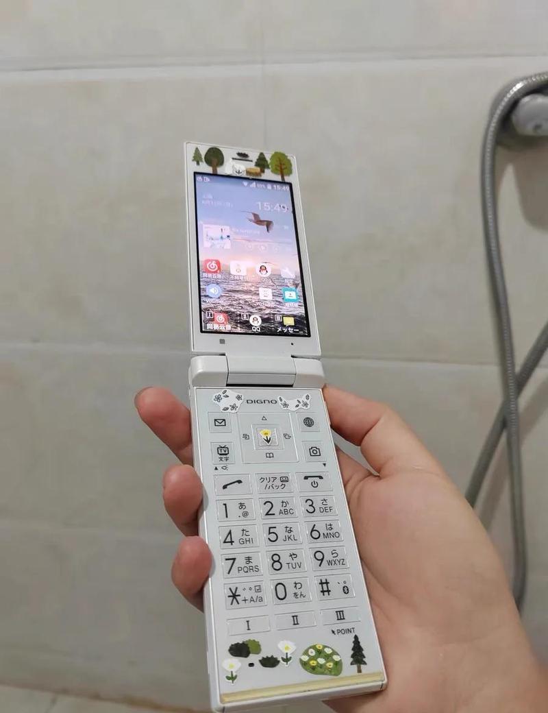 日本翻盖手机终落幕,一个时代悄然退场