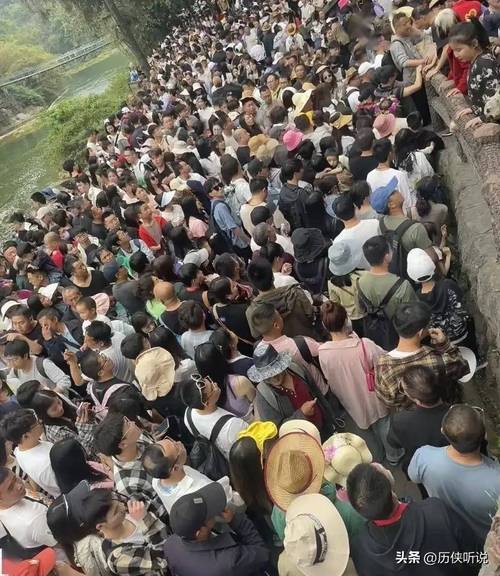 这届游客正在抛弃“标准化旅游”